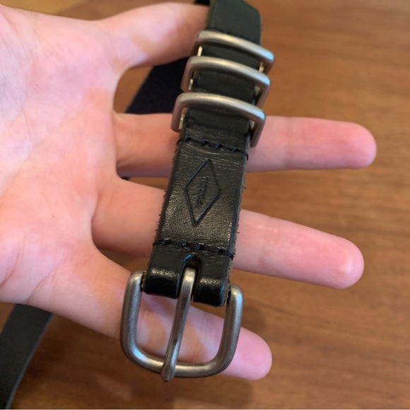 Fossil skinny black belt - small to medium - Picture 4 of 8